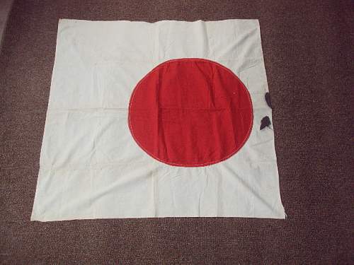 Ww2 japanese flag off centered ?