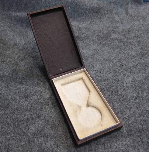 Showa Enthronement Medal for Review