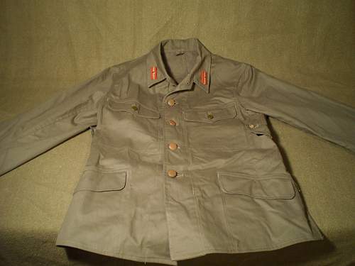 Another Japanese uniform jacket: Authentic WW II?