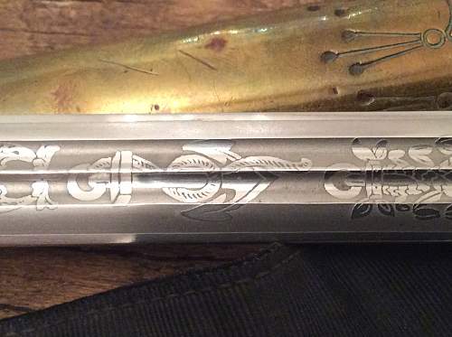 Kriegsmarine 2nd model Paul Weyersberg etched dagger with hangers and portepee