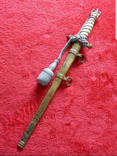 Kriegsmarine 2nd model WKC etched dagger with portepee