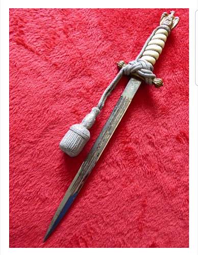 Kriegsmarine 2nd model WKC etched dagger with portepee