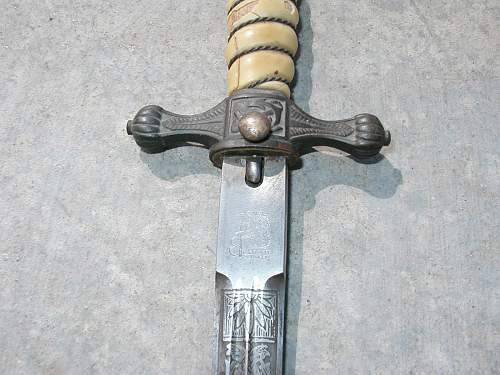 Kriegsmarine 2nd model Eickhorn etched dagger in poor condition