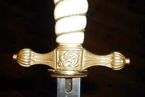 Kriegsmarine 2nd model WKC etched dagger