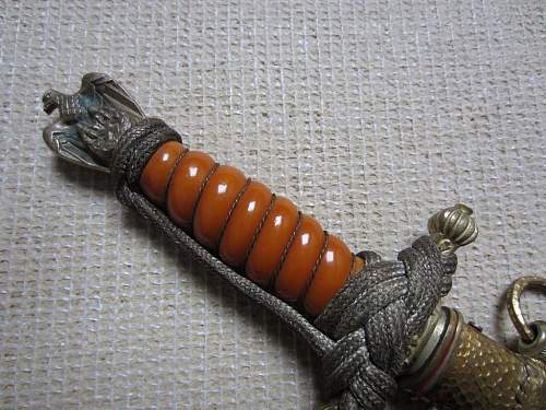 Kriegsmarine 2nd model Alcoso etched dagger with hammered scabbard orange grip and portepee