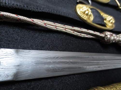 Imperial Kruegsmarine Eickhorn damascus dagger with deluxe scabbard hanger belt and portepee