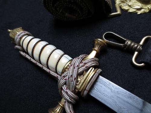 Imperial Kruegsmarine Eickhorn damascus dagger with deluxe scabbard hanger belt and portepee