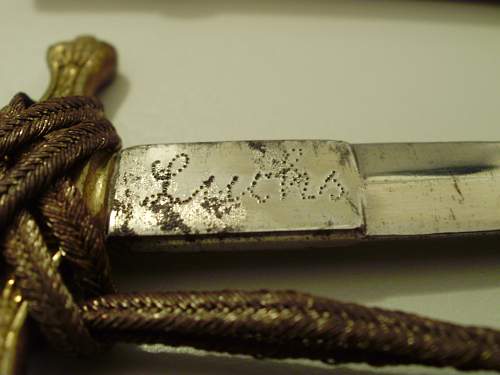 Kriegsmarine 2nd model miniature engraved dagger with portepee