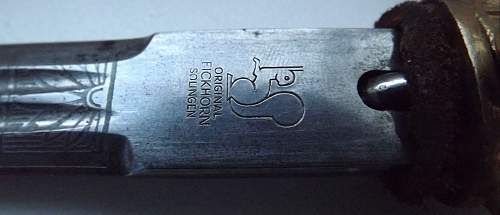 Kriegsmarine 2nd model Eickhorn etched dagger with over the shoulder trademark