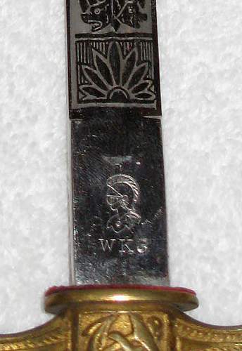 Kriegsmarine 2nd model WKC etched dagger with orange grip and hammered scabbard