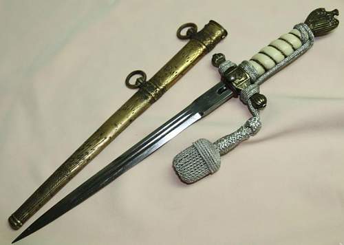 Kriegsmarine 2nd model Eickhorn dagger replica