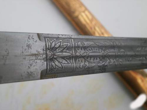 Kriegsmarine 2nd model Eickhorn etched dagger ( Real or fake )