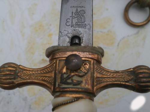 Kriegsmarine 2nd model Eickhorn etched dagger ( Real or fake )