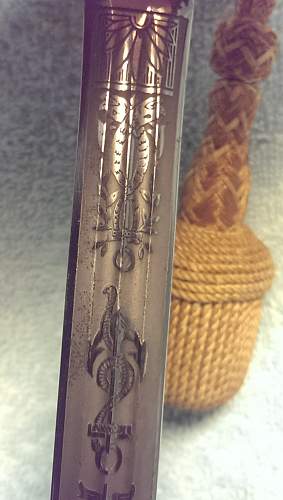 Kriegsmarine 2nd model Eickhorn etched dagger personalized with portepee