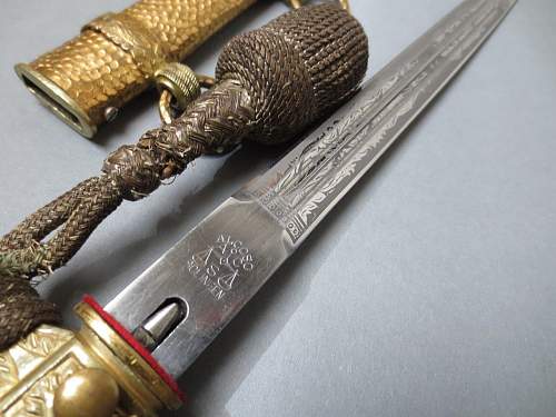 Kriegsmarine 2nd model dagger Alcoso maker logo question