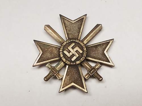 Kriegsverdienstkreuz 1.Klasse mit Schwertern for review