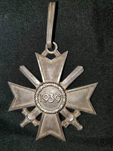Ritterkreuz des Kriegsverdienstkreuzes mit Schwertern - Opinions