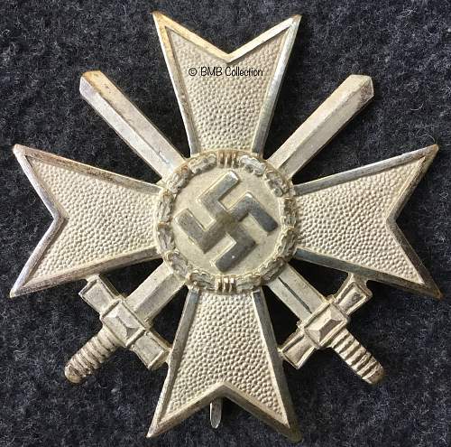 Kriegsverdienstkreuz 1.Klasse mit Schwertern. Very hard to find tombac cross.