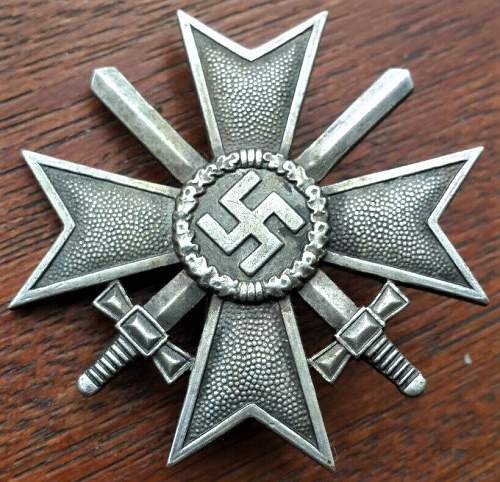 Kriegsverdienstkreuz 1.Klasse mit Schwertern MM 51 or 57 for review