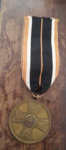 HELP with Kriegsverdienstmedaille. Real or Fake?