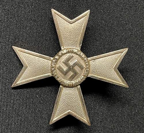 Kriegsverdienstkreuz 1.Klasse ohne Schwerten - War Merit Cross 1st Class without Swords.
