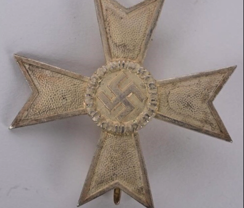 Kriegsverdienstkreuz 1.Klasse Without swords.