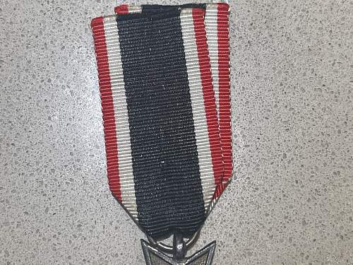 Assistance with Kriegsverdienstkreuz 2.Klasse mit Schwertern