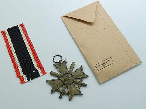 Kriegsverdienstkreuz 2. klasse mit Schwertern authentification