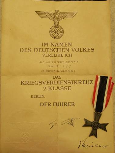 Kriegsverdienstkreuz DRK Else Wolff