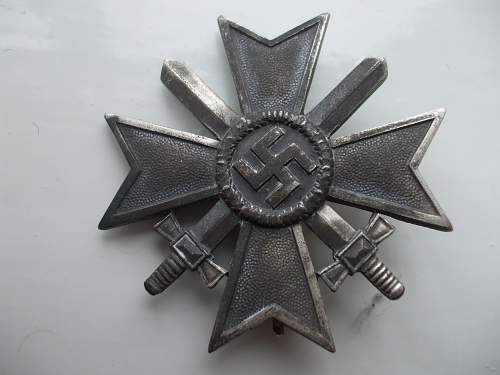 Kriegsverdienstkreuz 1.Klasse mit Schwertern L15