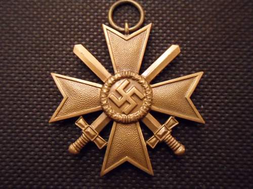 Kriegsverdienstkreuz 2.Klasse - Original or Fake?