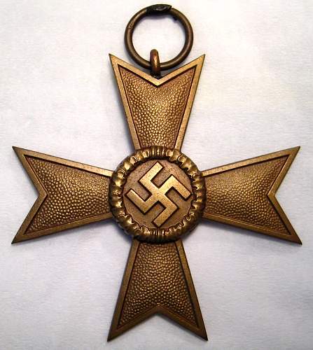 Kriegsverdienstkreuz 2.Klasse ohne Schwerter, Is it Fake?