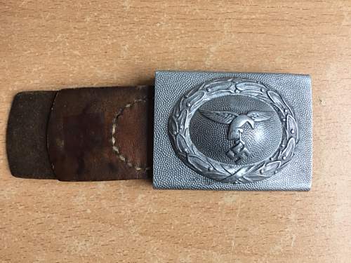 Early LW buckle - authentic or not