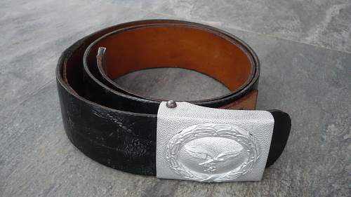 LW belt buckle help