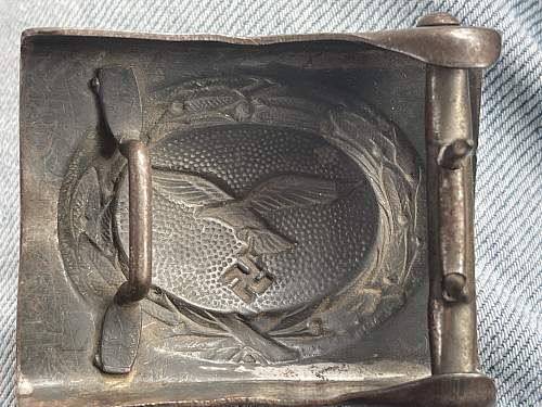 Assistance with Luftwaffe Belt Buckle