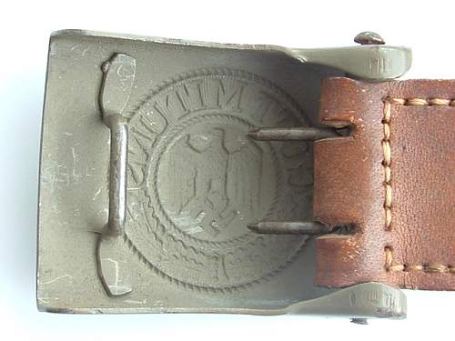 Help ID Luftwaffe buckle?