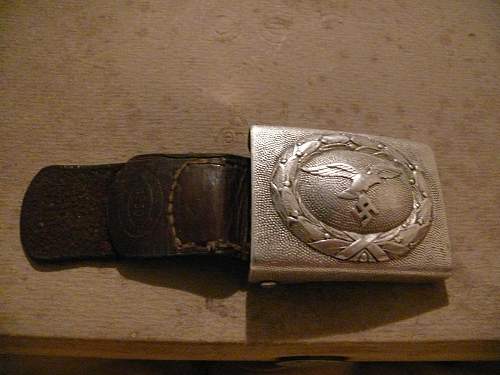 1939 LW Buckle on a 1943 belt.