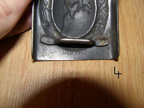 NEED HELP! luftwaffe buckles