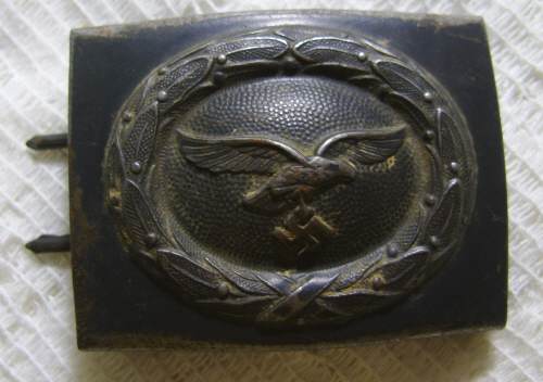 Luftwaffe Belt Buckle: Odd eagle? Authentic?