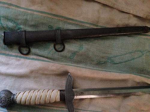 Real or fake 2ND MODEL LUFTWAFFE DAGGER?