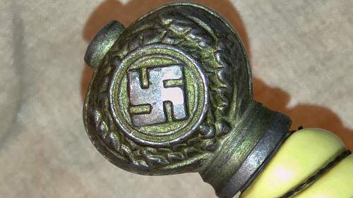 Luftwaffe 2nd edition dagger with no oak leaf markings under the crossguard