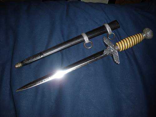 Pack luft dagger