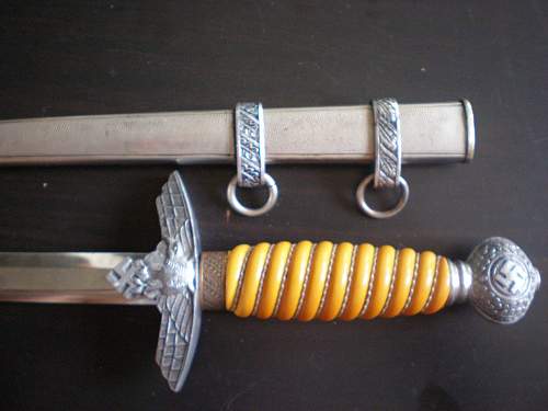 2 Luftwaffe Daggers.