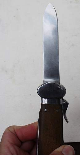 Malsch &amp; Ambron Postwar Gravity Knife