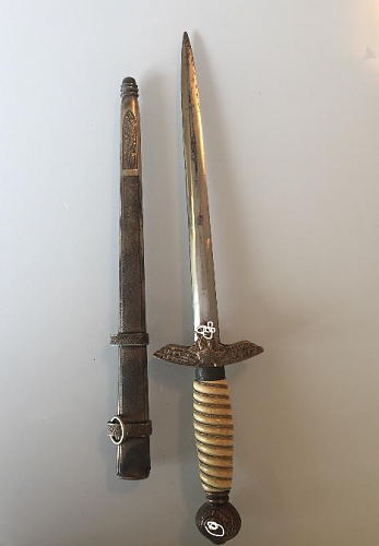 Luftwaffe dagger real or fake ?