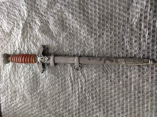 Ernst Pack &amp; Sohn 2nd model Luftwaffe dagger. Need help