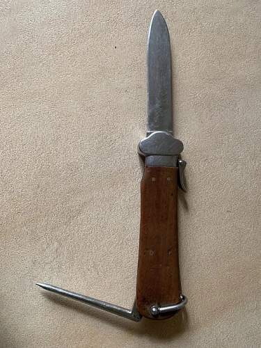 Luftwaffe Gravity Knife 1st model - please help to determine authenticity and value