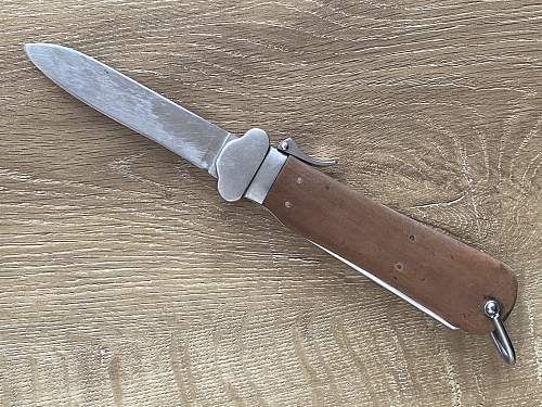 Luftwaffe Gravity Knife 1st model - please help to determine authenticity and value