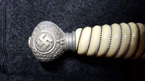 Help on 2nd Model Luftwaffe Dagger (Alcoso)