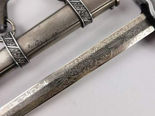 Etched Luftwaffe Dagger